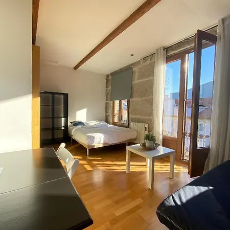 Studio-City Rua Alta 21 * Βίγκο